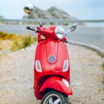 De verschillen tussen benzine en elektrische scooters